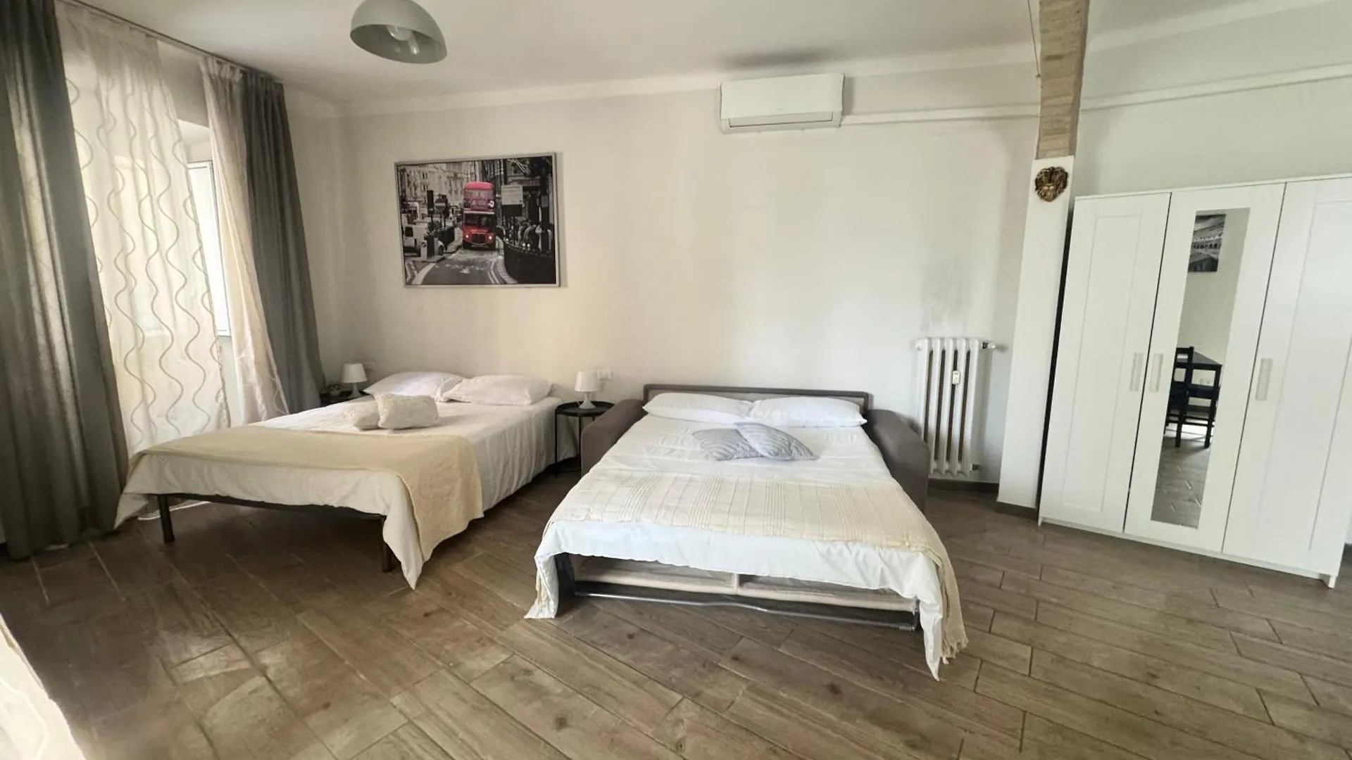 Re Di Roma Home Stay